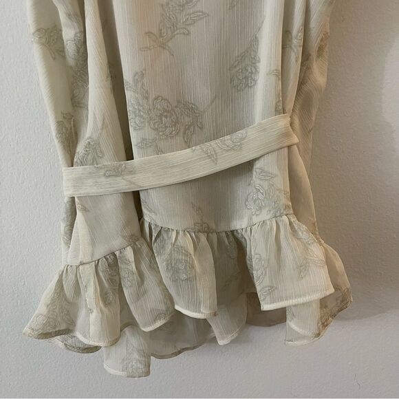 Express Floral Ruffle Wrap Tank Chiffon Floral Print XS NWOT - Picture 9 of 11